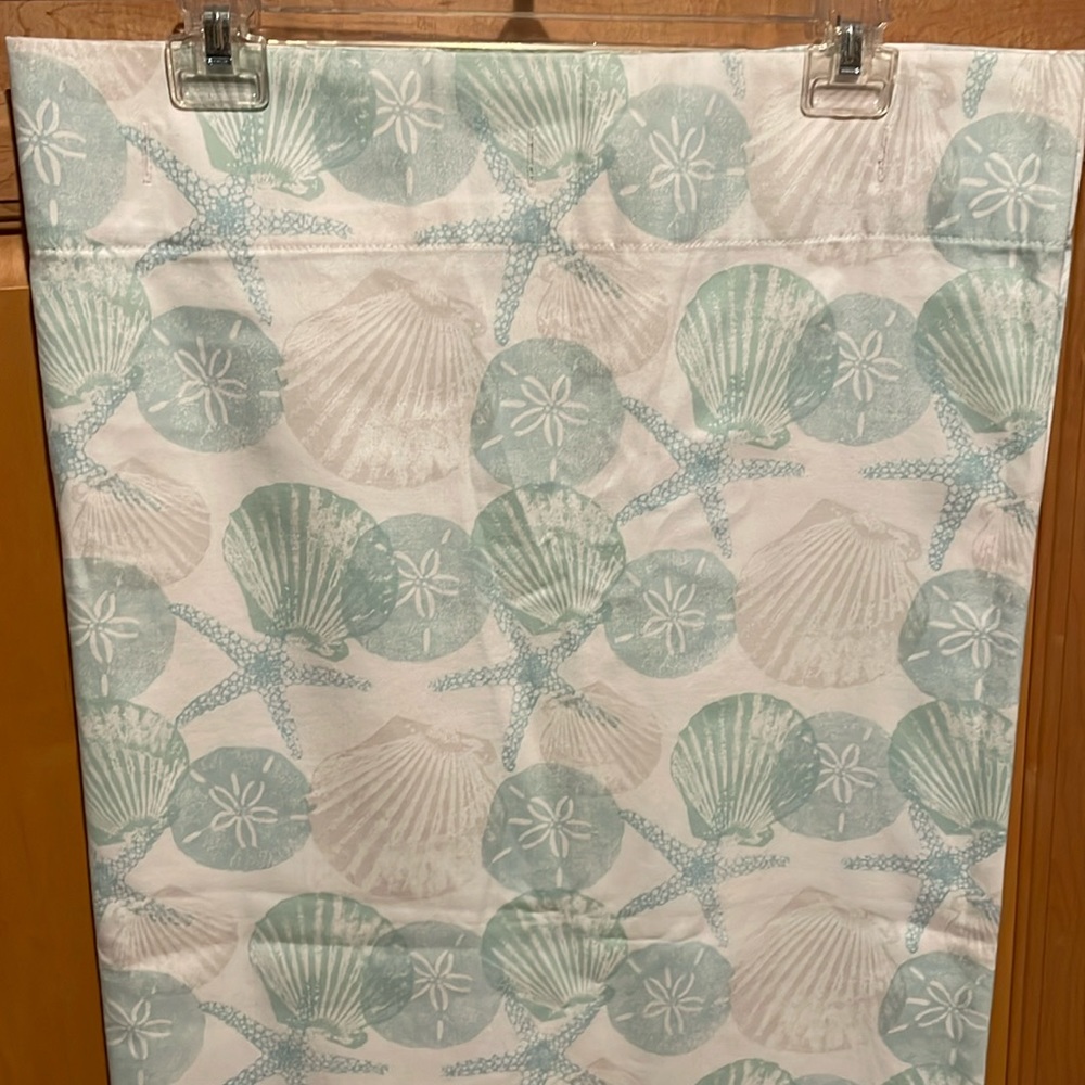 Coastal Collection Shower Curtain NWOT seashell starfish sand dollar 72”